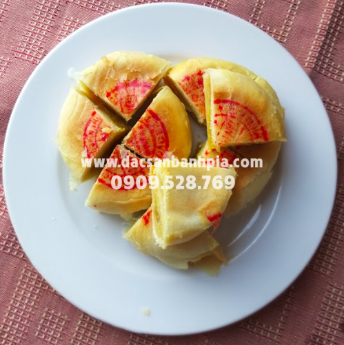 Bánh pía bao nhiêu calo