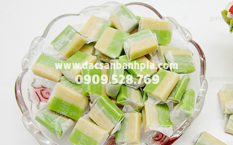 Cửa hàng bánh Pía đường Lê Văn Sỹ